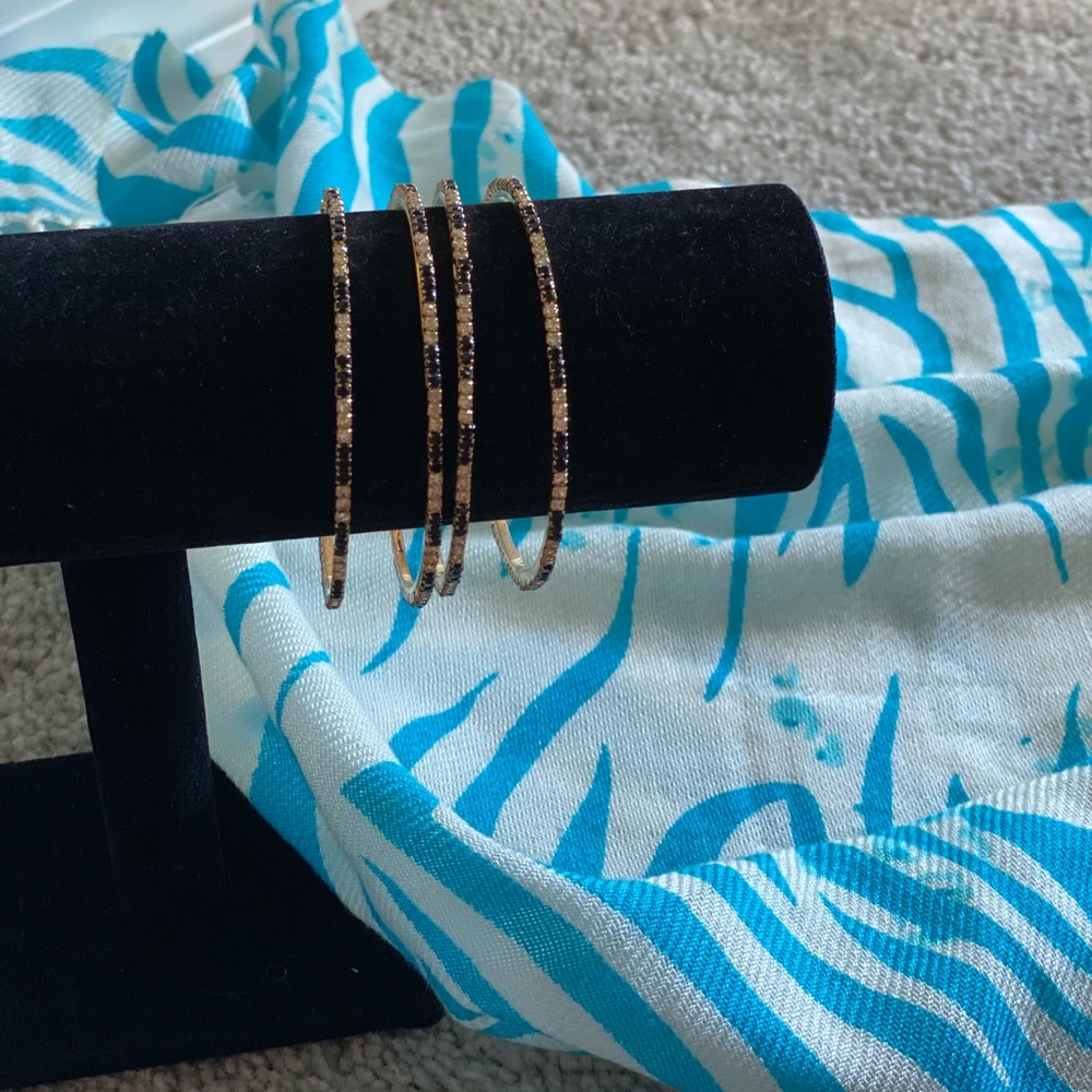 Women’s accessory - Picture 2 of 2